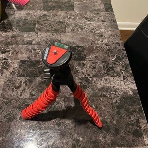 Mini camera tripod